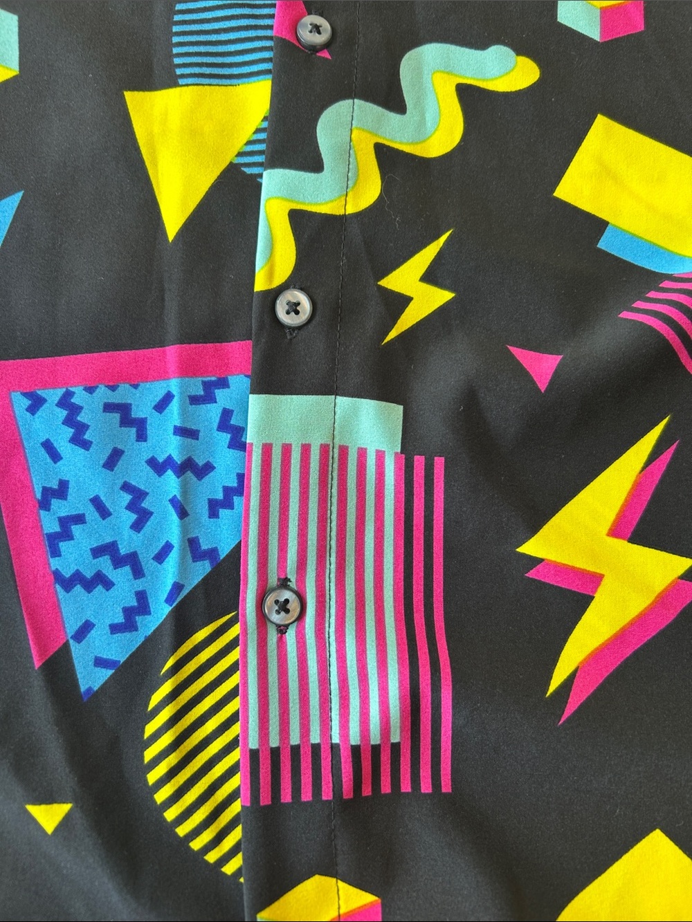 Men's Black Geometric Neon-Print Short Sleeve Button-Down Shirt - Picture 3 of 3